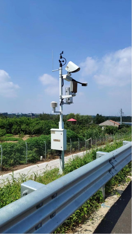Off-Grid Solar Power for Highway Surveillance Systems – 24/7 Monitoring in Remote Expressway