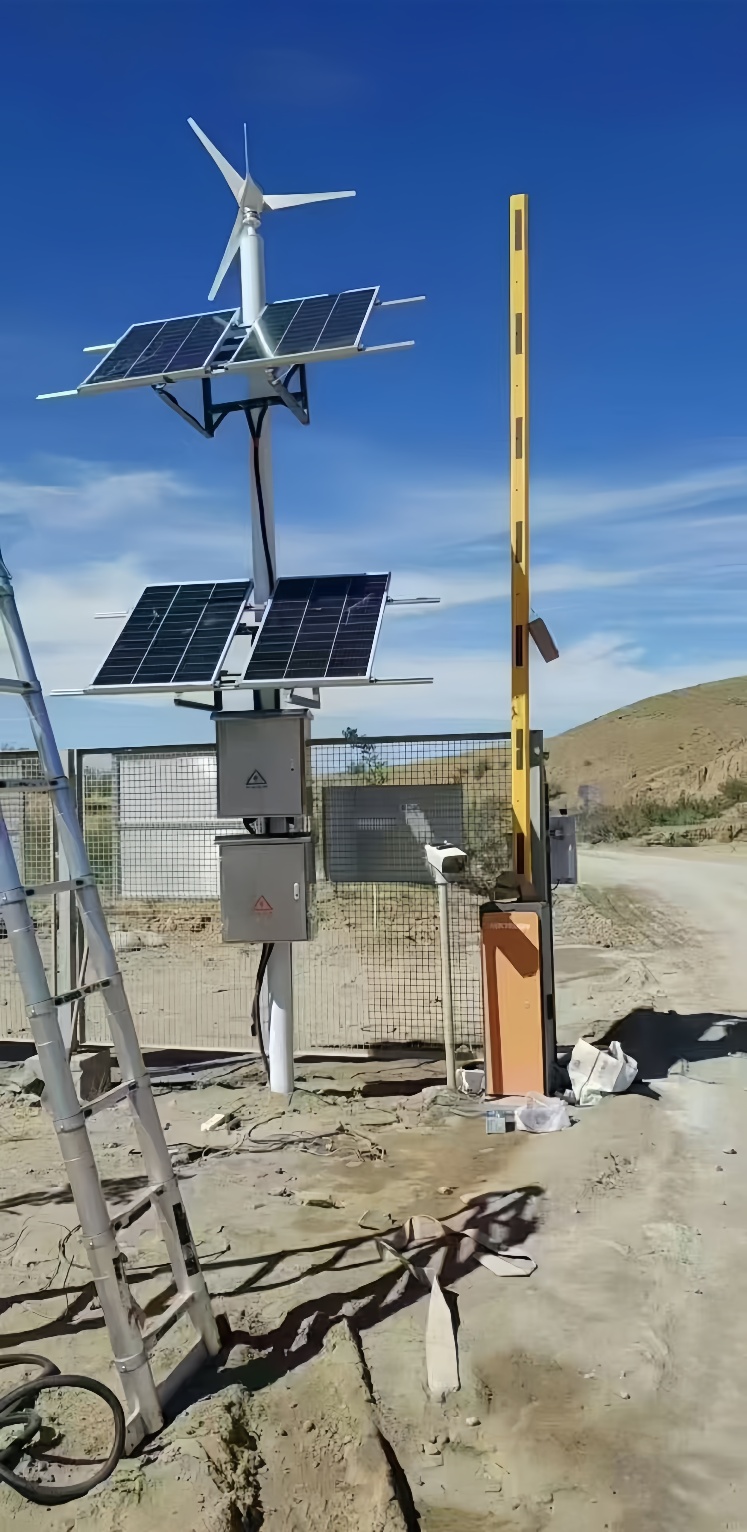 Waterproof solar-powered control box for agricultural and irrigation gates