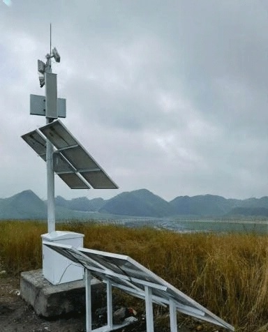 Solar CCTV system with dual-layer panels deployed in grassland mining and rural surveillance projects
