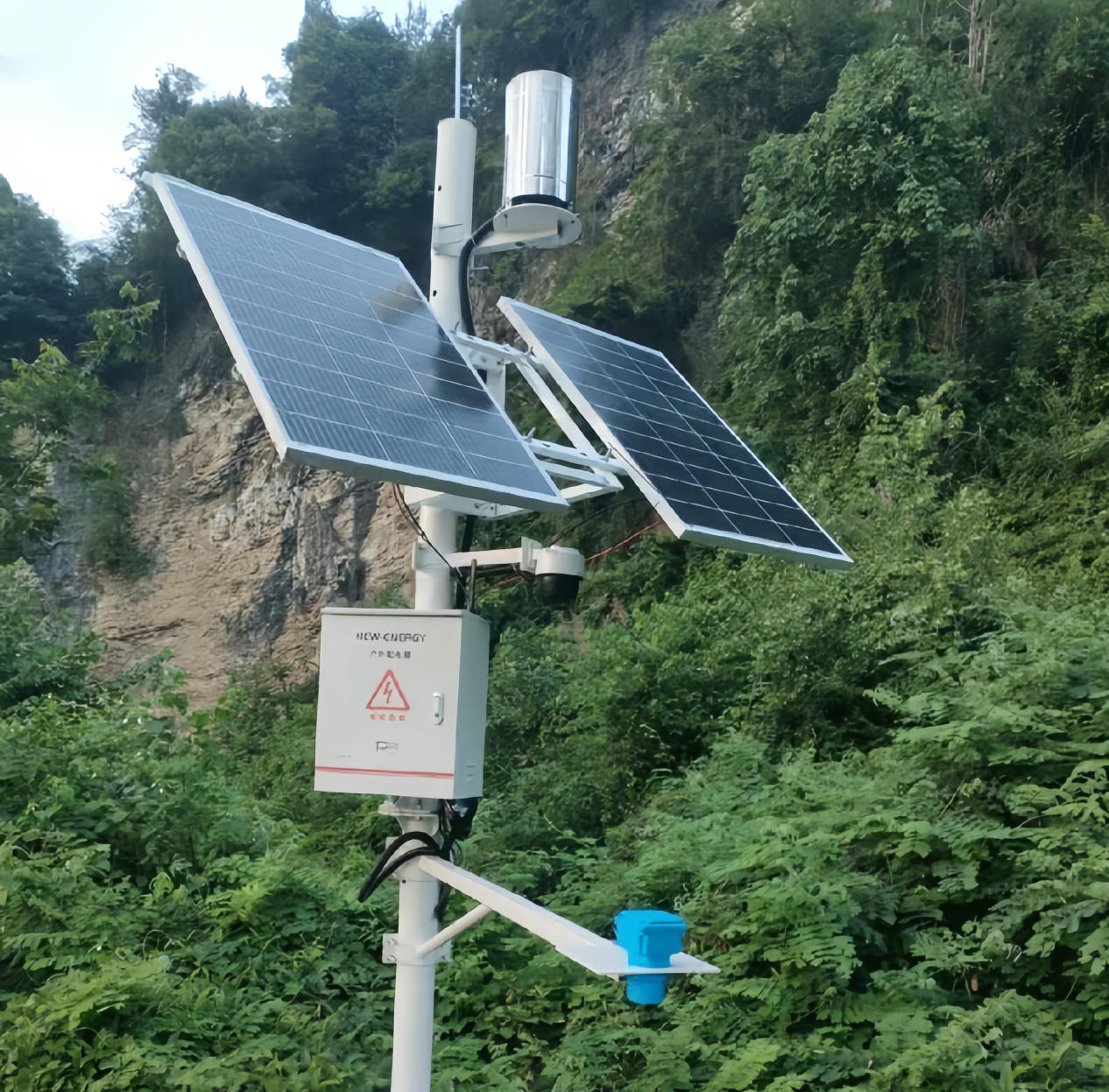 Off-Grid Solar Power System for Irrigation Monitoring in Sangzhi County, Zhangjiajie, Hunan, China