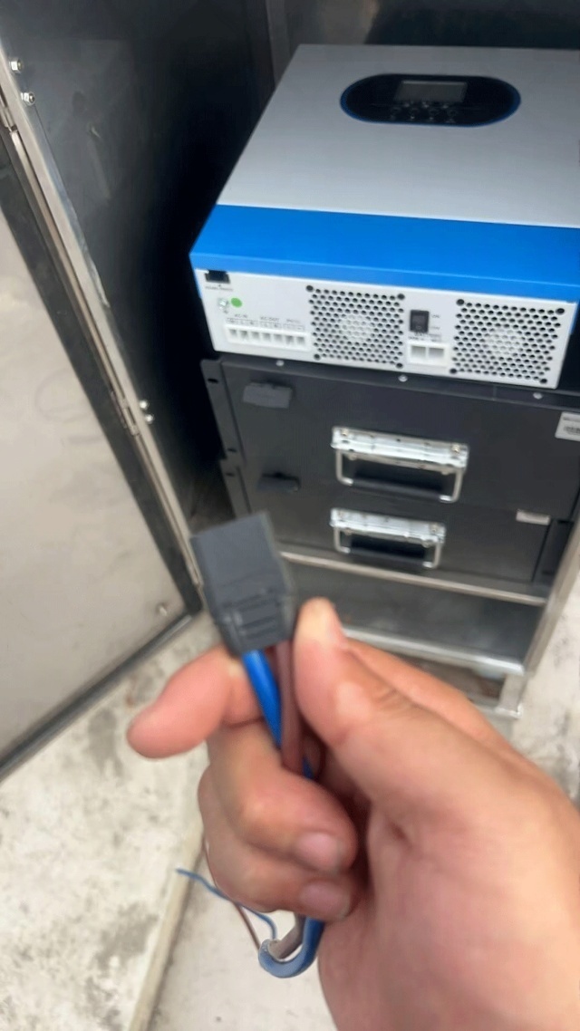 solar energy storage and power control system for coastal surveillance infrastructure in Jinzhou Liaoning China confirms that lithium battery storage and intelligent energy management maintain uninterrupted monitoring system operation under grid absent marine coastal conditions