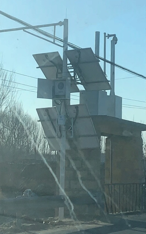tiered solar power node for reservoir spillway gate and monitoring infrastructure in Binzhou Shandong China confirms that storage-first solar architecture maintains continuous hydraulic infrastructure operation under low-temperature exposure, windblown dust conditions, and grid-absent flood-control constraints