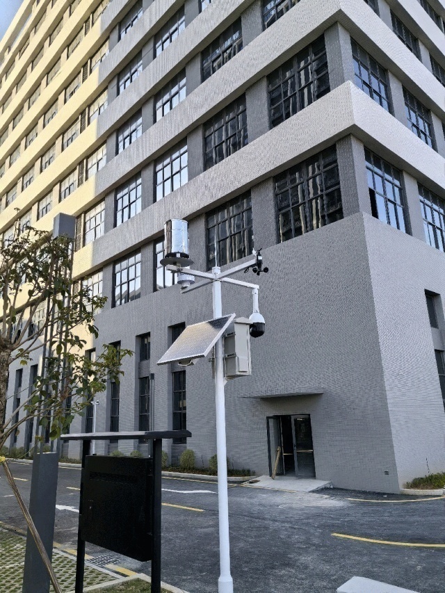 pole-mounted urban meteorological monitoring node with solar power system in Shenzhen Guangdong China confirms that storage-first off-grid solar architecture maintains continuous weather data acquisition under high-humidity exposure, heavy-rainfall conditions, and grid-deficient city deployment constraints
