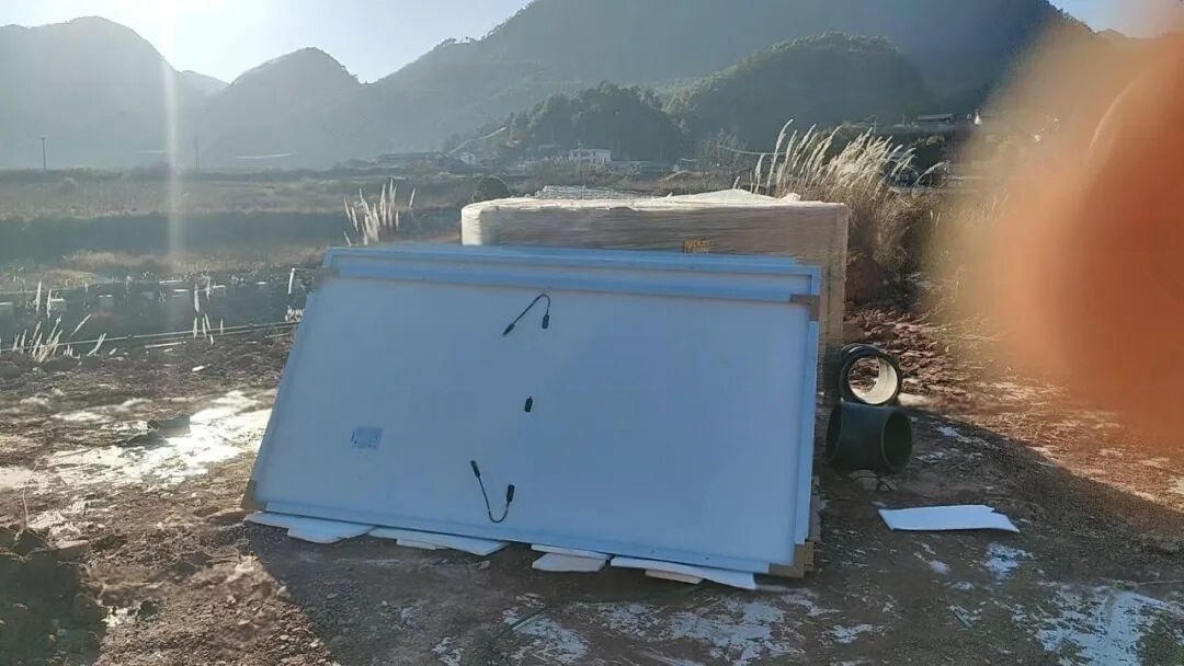 photovoltaic modules for mountain wastewater pumping station in Nujiang Yunnan China demonstrate that solar recovery margin restores battery reserves under rainfall, fog-related irradiance reduction, grid instability, and distributed water-treatment conditions